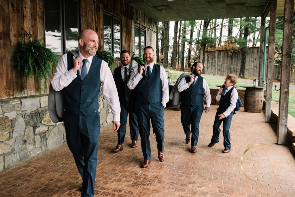 Courtney and Kevin East's Wedding by Ashley Piper of Southern & Grace Photography