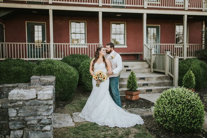 McCoy Wedding - 2019 (photos courtesy of Jenna and David McCoy)