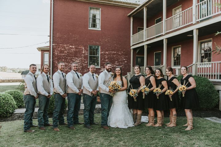 McCoy Wedding - 2019 (photos courtesy of Jenna and David McCoy)