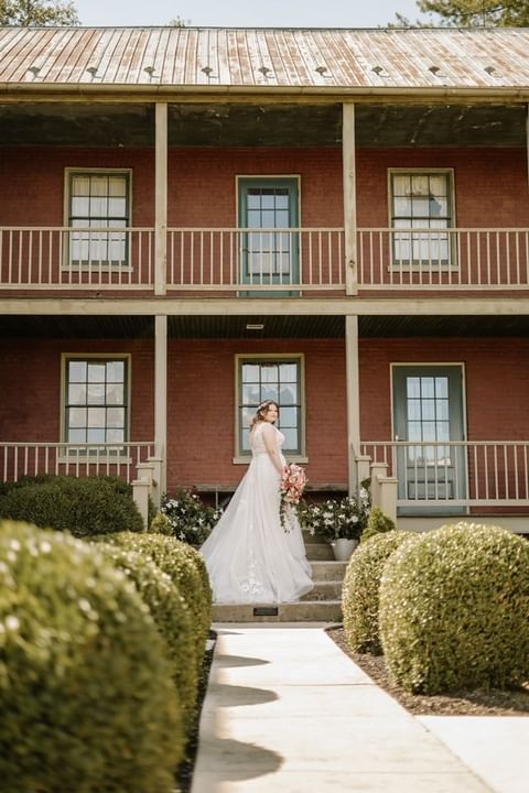 Sarah and Judson Iverson, photos by Rosenberry Media LLC