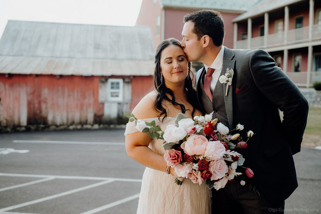 Angela and Joe's Wedding by Olga Gurton Photography